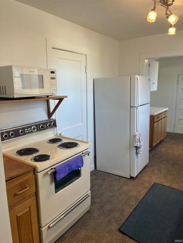7059 S Beal Road Vincennes IN 47591