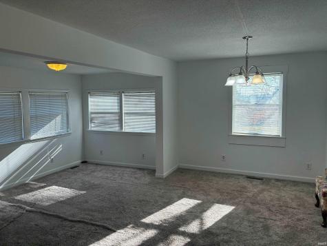 7059 S Beal Road Vincennes IN 47591
