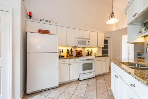 1218 W Acacia Court Bloomington IN 47404