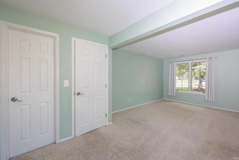 7426 Charlesbury Court Fort Wayne IN 46835