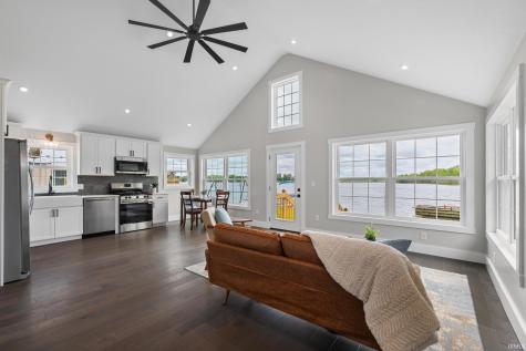 1013 N Edgewater Street Silver Lake IN 46982