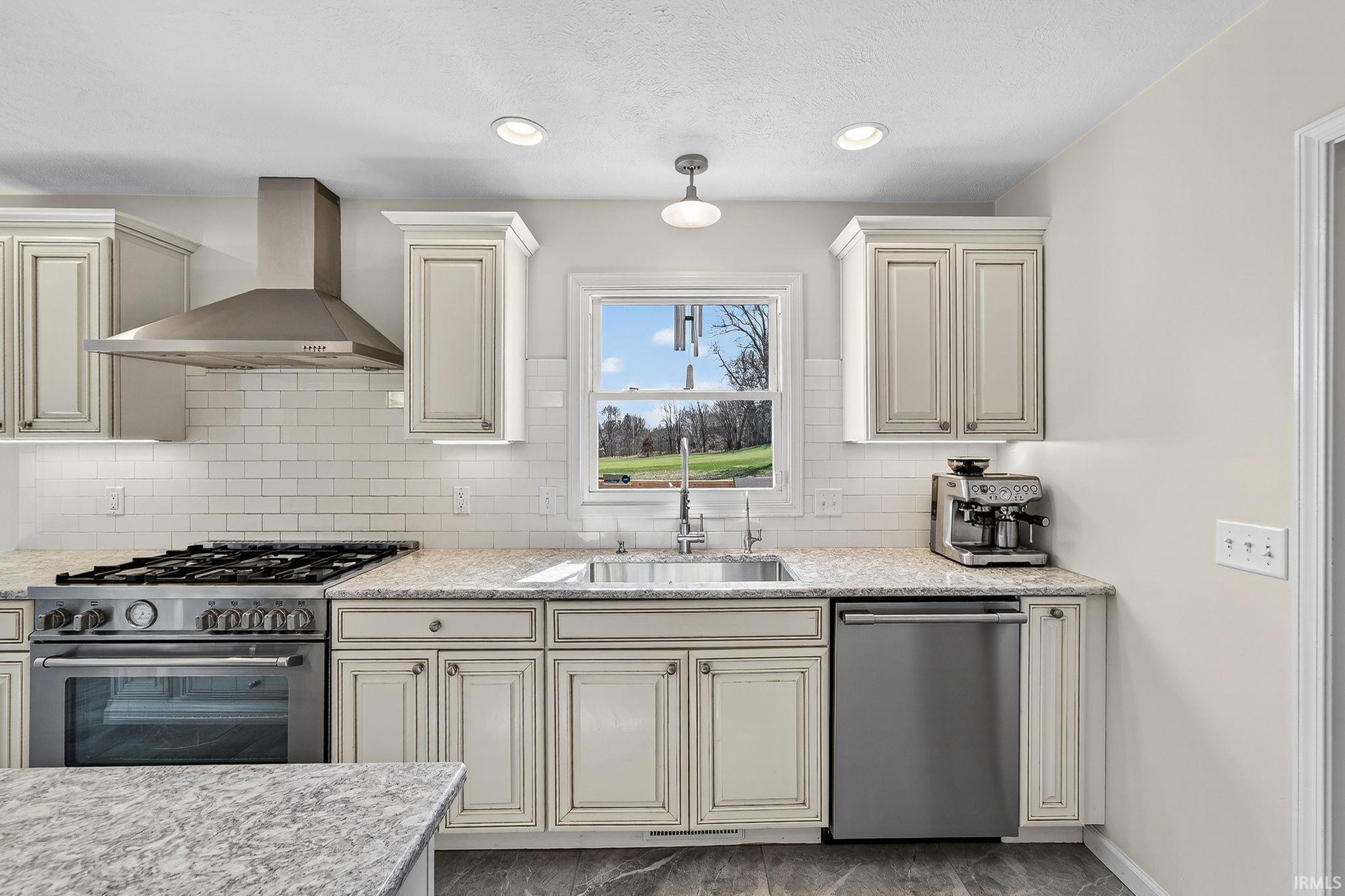 15460 Durham Way Granger IN 46530