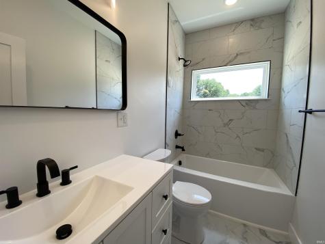 16 Trinton Avenue Bedford IN 47421
