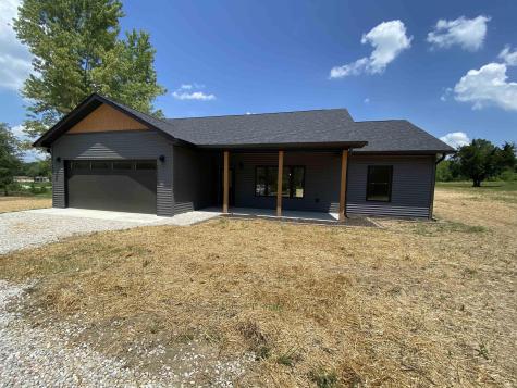 16 Trinton Avenue Bedford IN 47421
