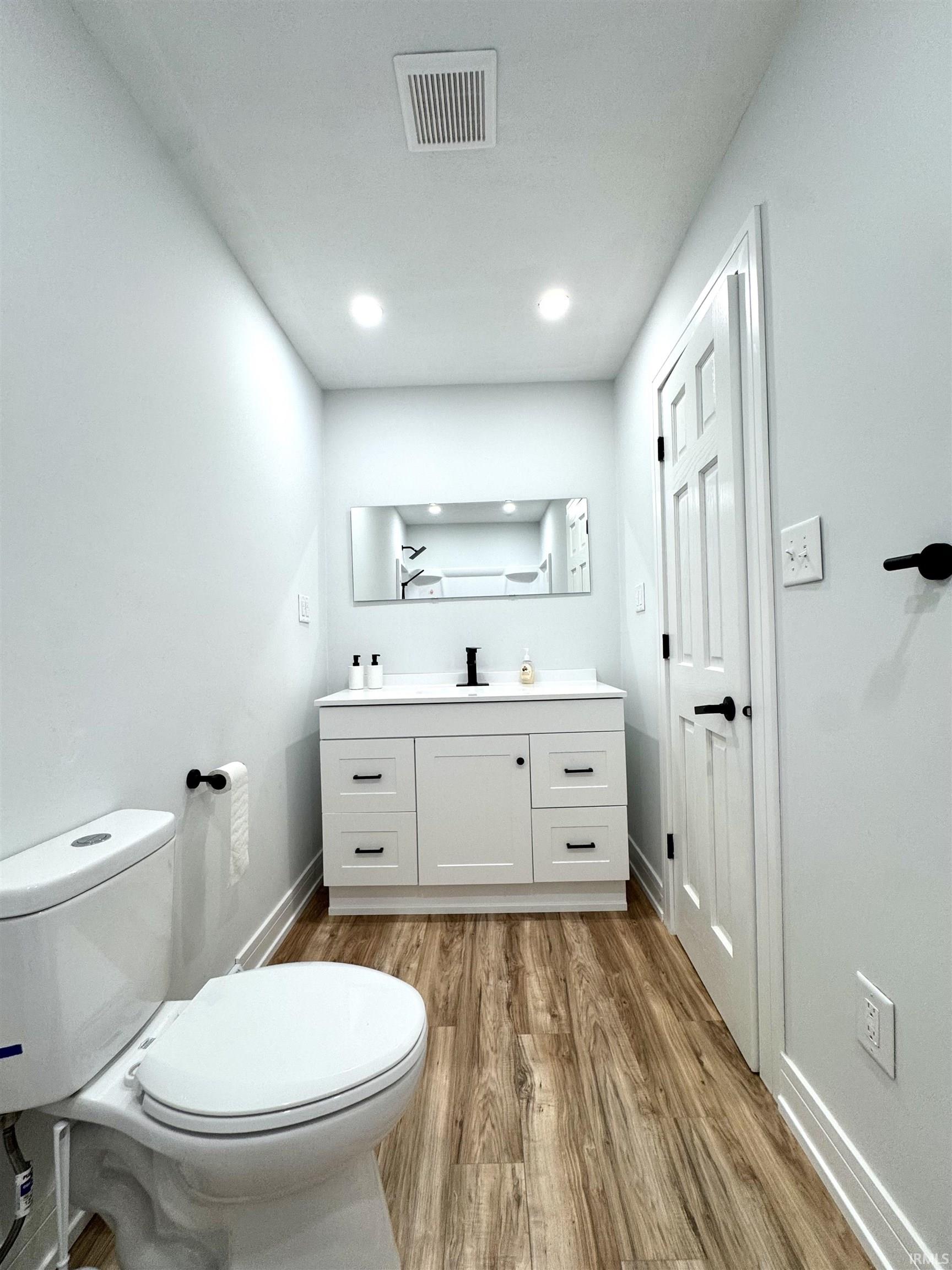 1855 N 300 East Road Knox IN 46534