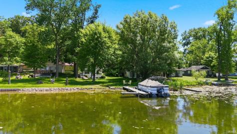 7440 S 080 E Road Wolcottville IN 46795