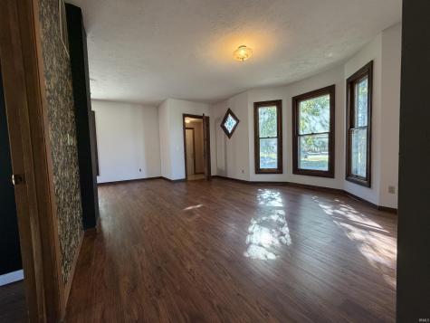 320 W Main Street Worthington IN 47471