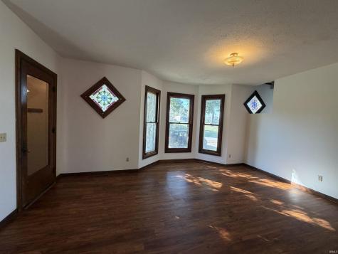 320 W Main Street Worthington IN 47471