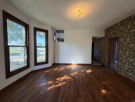 320 W Main Street Worthington IN 47471
