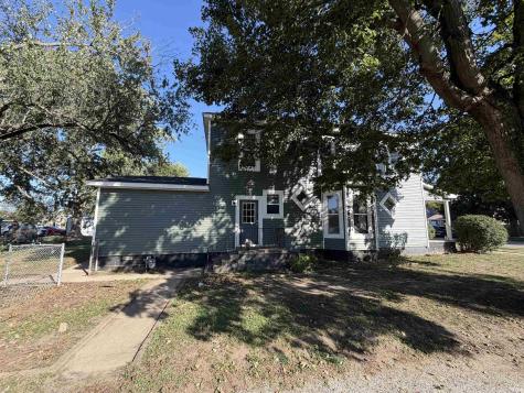 320 W Main Street Worthington IN 47471