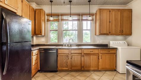 702 W 7th Street Bloomington IN 47404