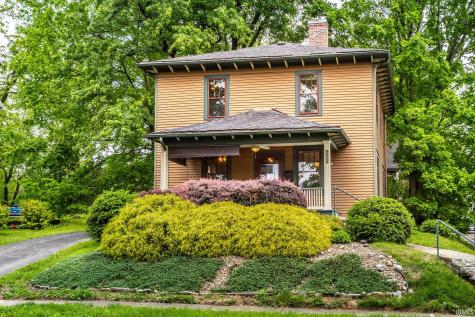 702 W 7th Street Bloomington IN 47404
