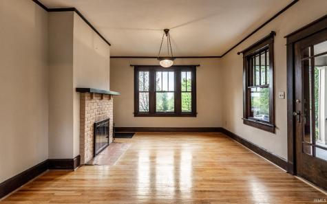 702 W 7th Street Bloomington IN 47404