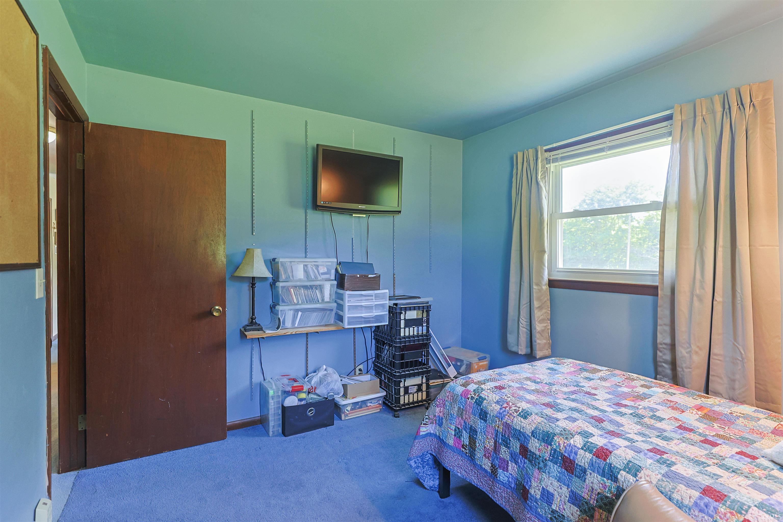 6384 N 900 E Road New Carlisle IN 46552