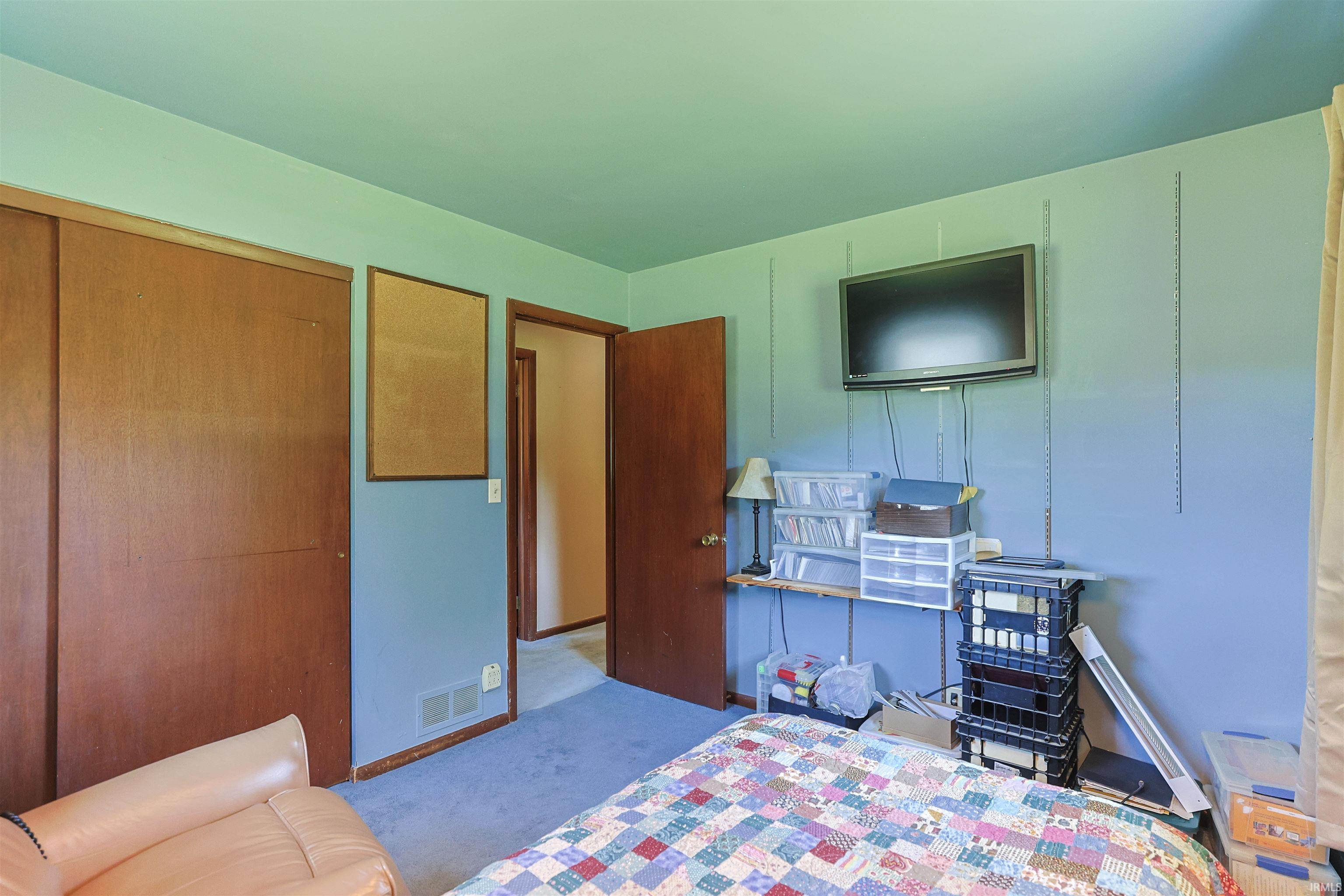 6384 N 900 E Road New Carlisle IN 46552
