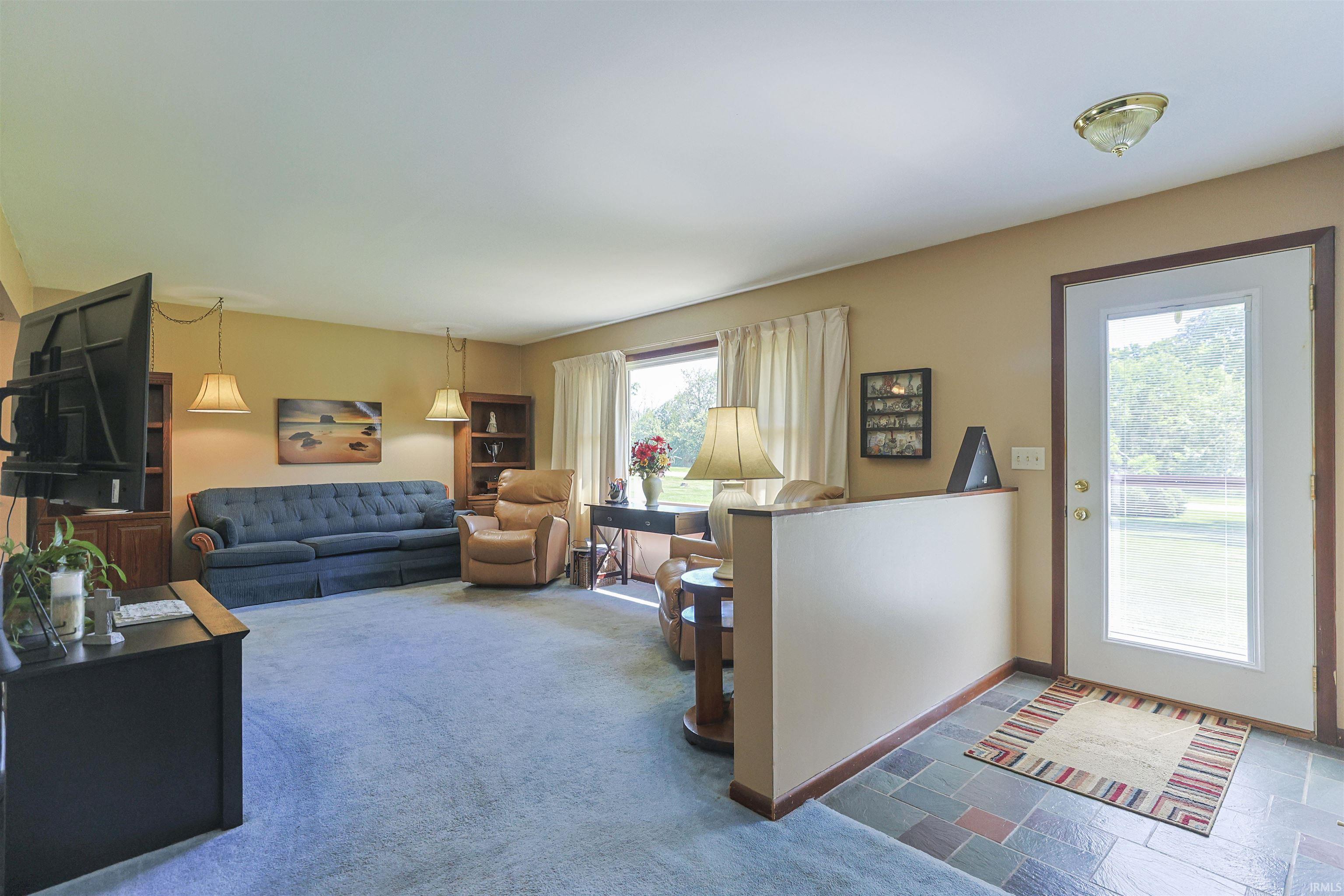 6384 N 900 E Road New Carlisle IN 46552