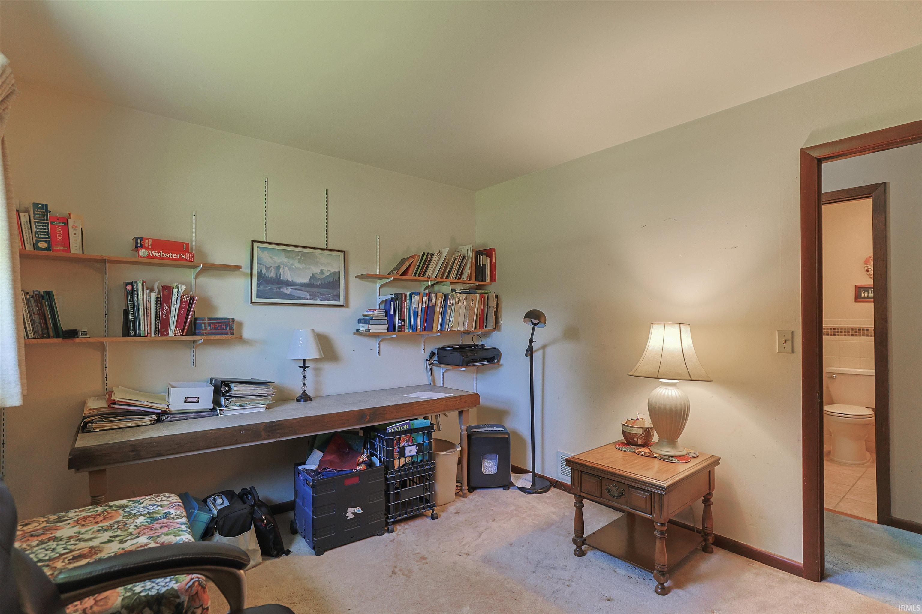 6384 N 900 E Road New Carlisle IN 46552