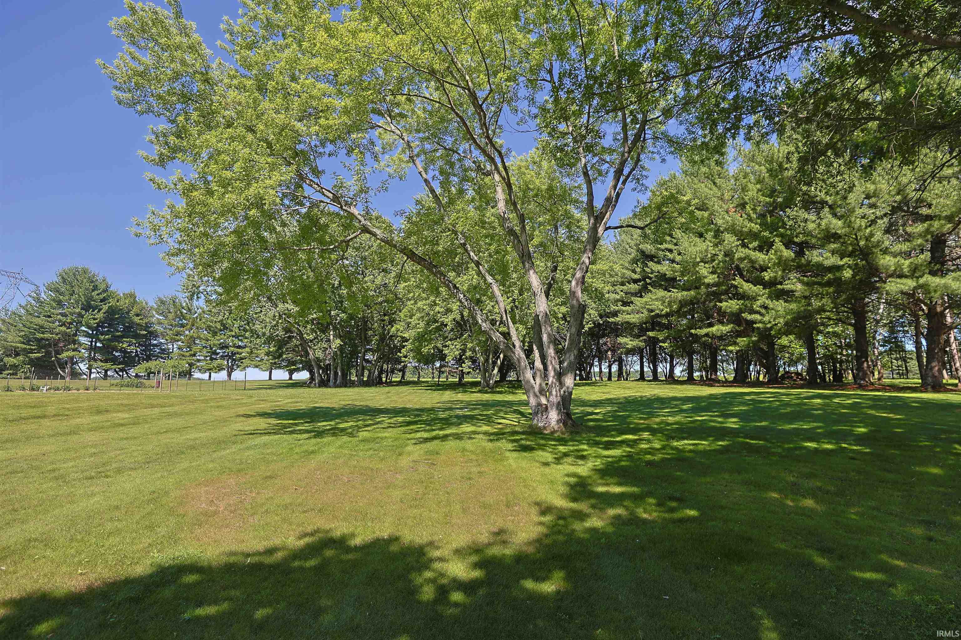 6384 N 900 E Road New Carlisle IN 46552