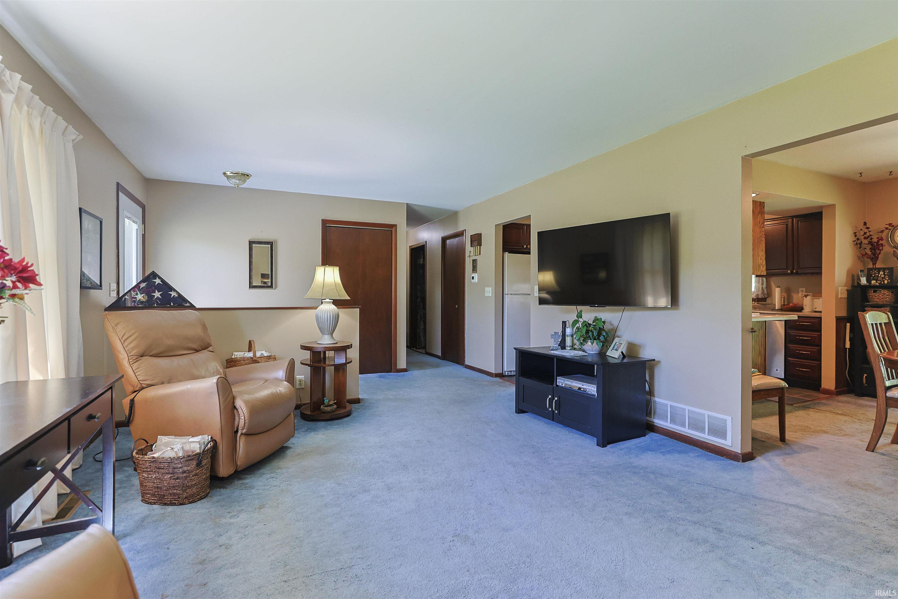 6384 N 900 E Road New Carlisle IN 46552