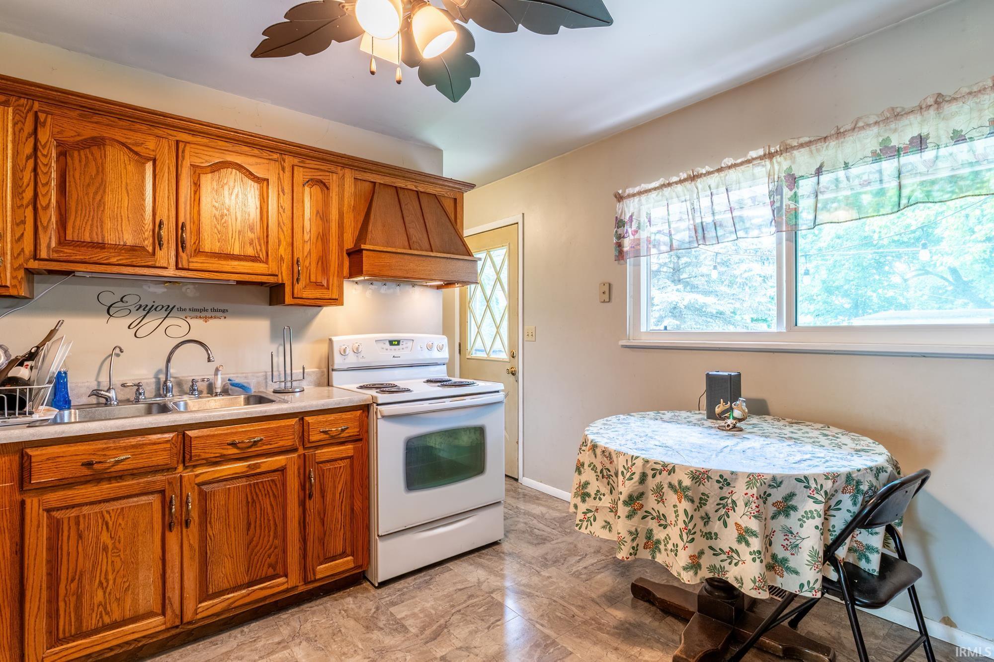 475 Parkway Street Lagrange IN 46761