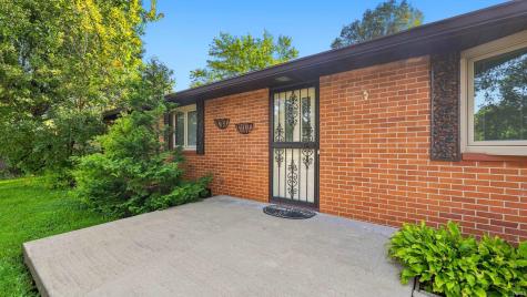 1210 N Forest Avenue Muncie IN 47304