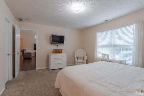 9626 Clippinger Road Evansville IN 47725