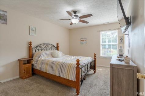 9626 Clippinger Road Evansville IN 47725