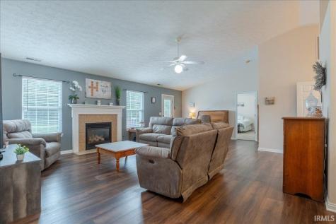 9626 Clippinger Road Evansville IN 47725