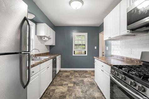 2718 S Locust Road South Bend IN 46614