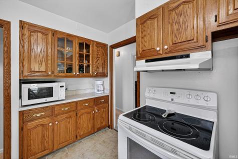 109 N Hawthorne Drive South Bend IN 46617