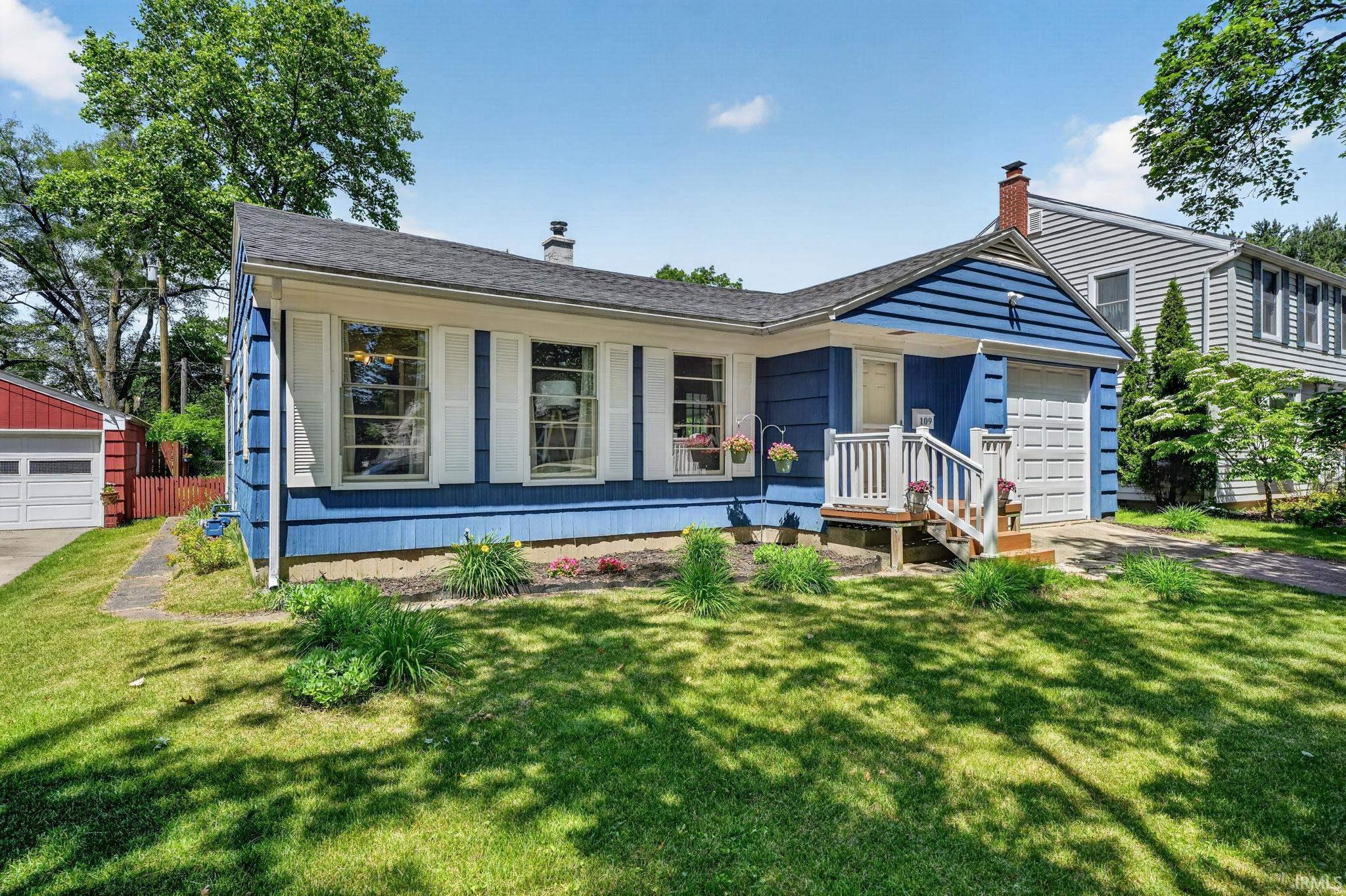 109 N Hawthorne Drive South Bend IN 46617