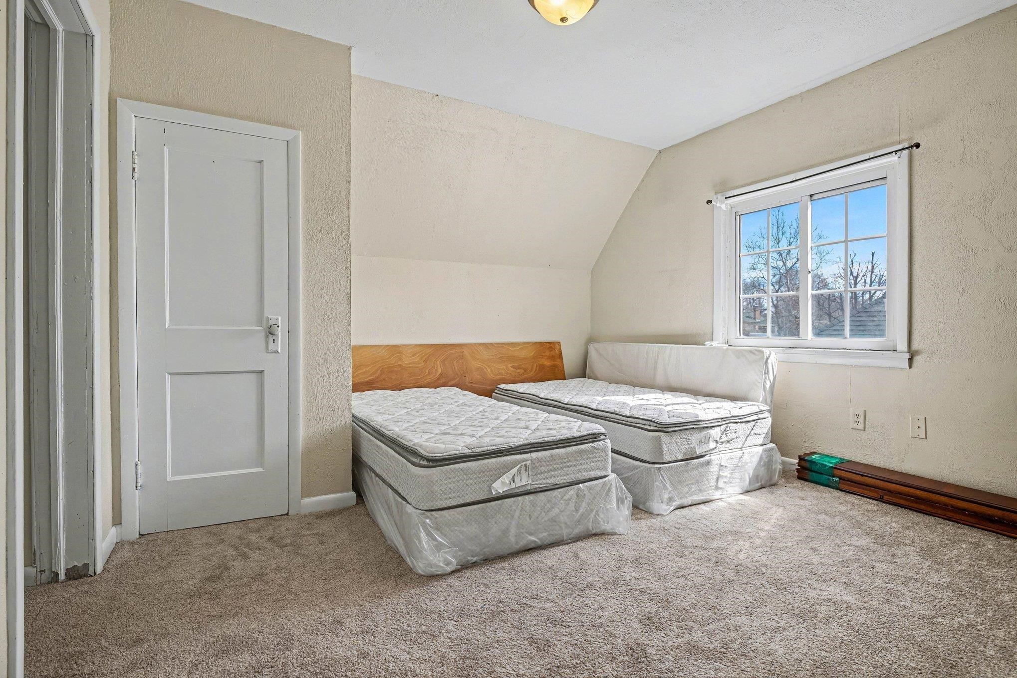 1110 N Michigan Street South Bend IN 46617