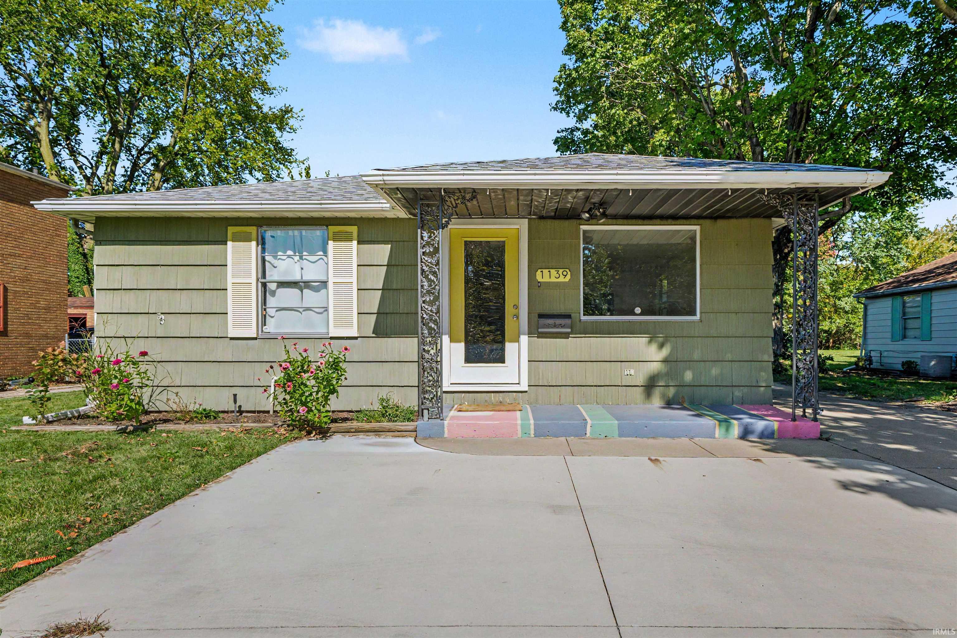 1139 E Colfax Avenue South Bend IN 46617