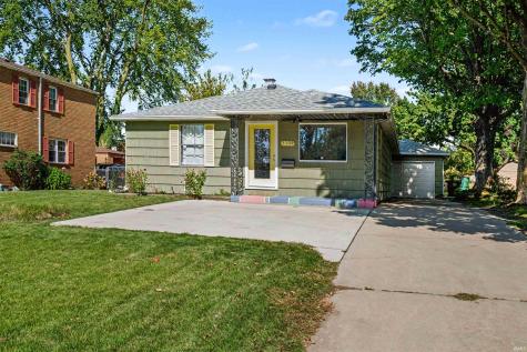 1139 E Colfax Avenue South Bend IN 46617