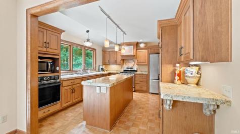 14233 Sugar Creek Road Fort Wayne IN 46814