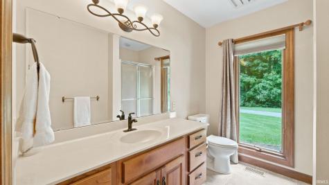 14233 Sugar Creek Road Fort Wayne IN 46814