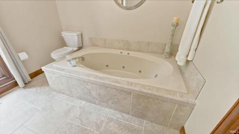14233 Sugar Creek Road Fort Wayne IN 46814