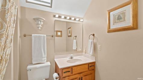 14233 Sugar Creek Road Fort Wayne IN 46814
