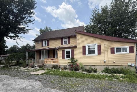 1402 W Hickory Street Union City IN 46390