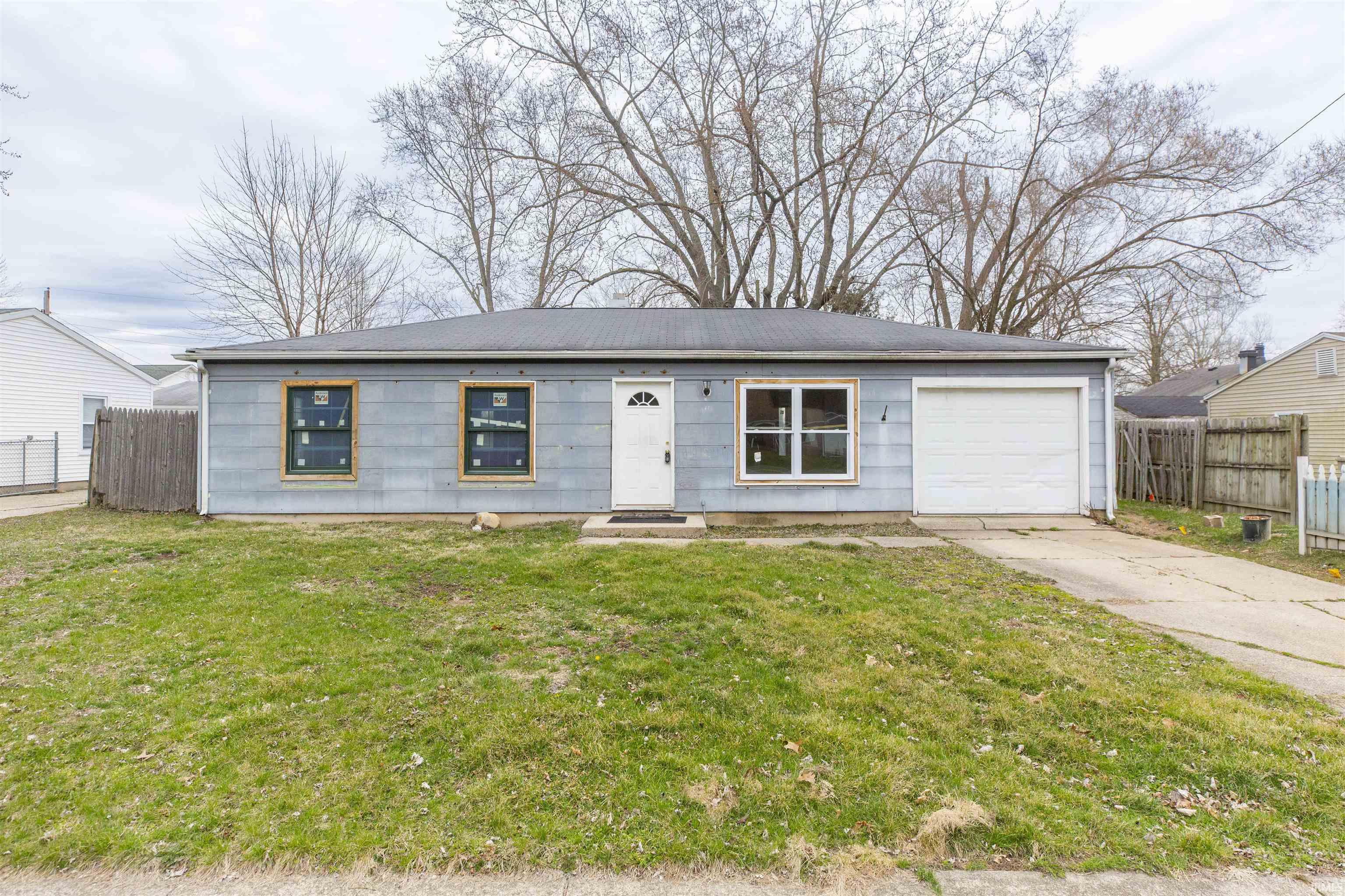 3614 Lilac Road South Bend IN 46628