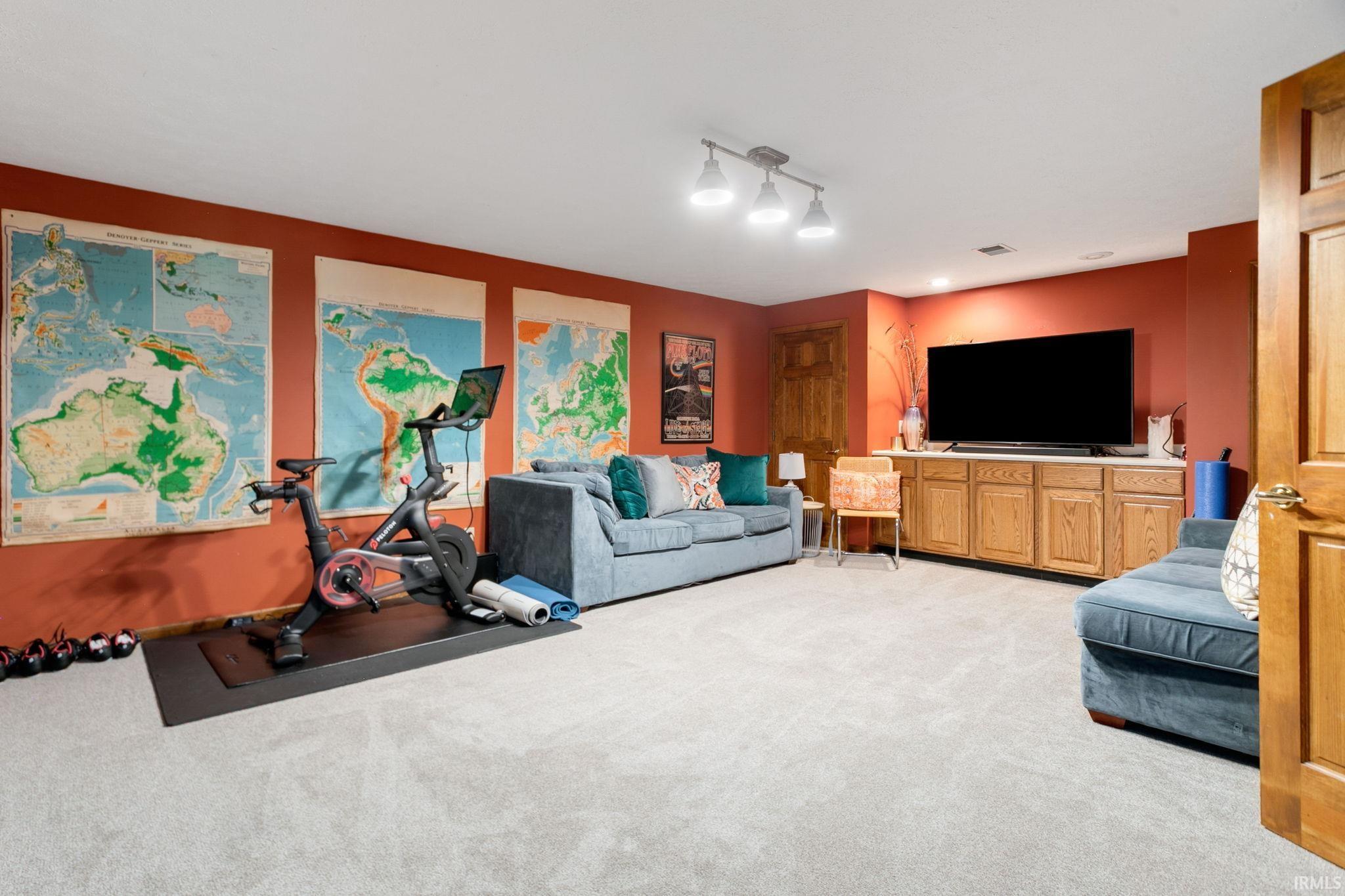 15609 Fieldcrest Court Granger IN 46530