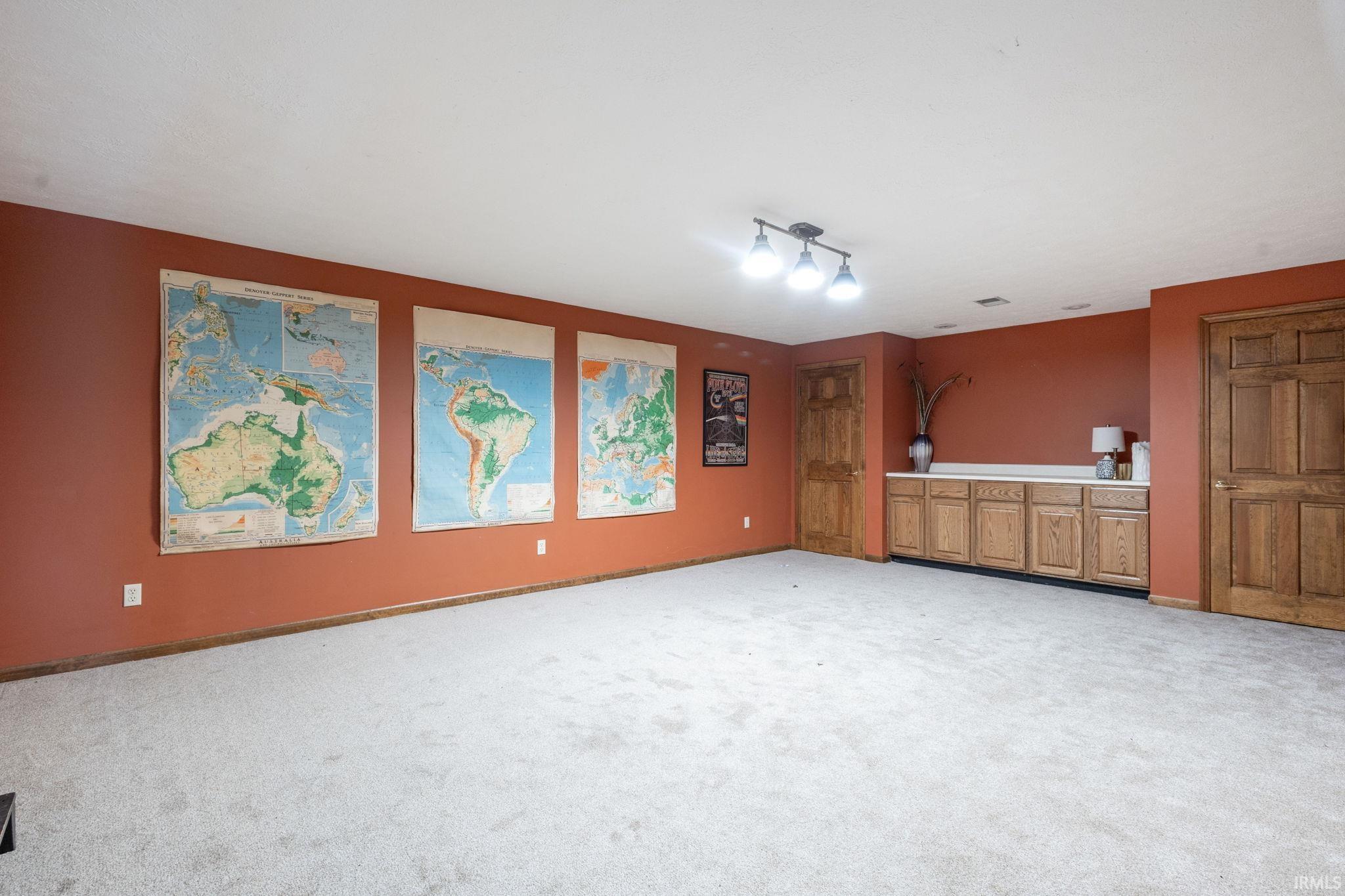 15609 Fieldcrest Court Granger IN 46530