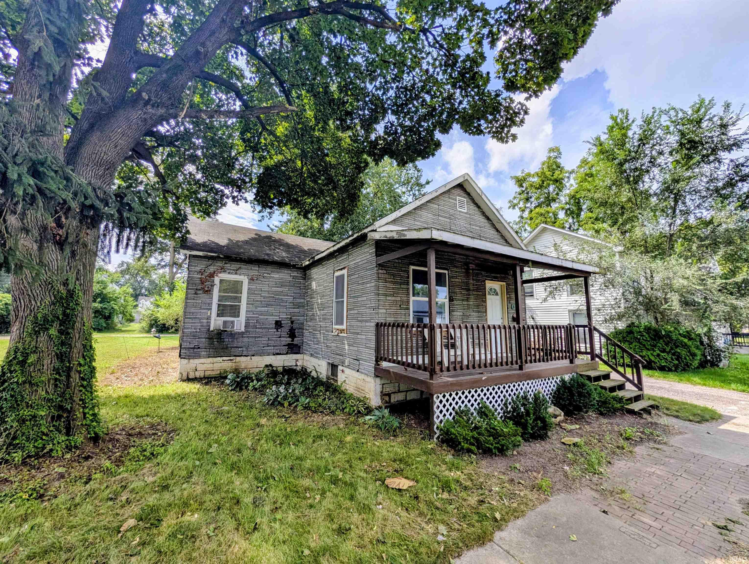 415 Sherman Street Elkhart IN 46516