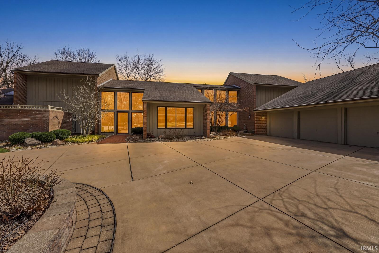 16976 Shandwick Lane Granger IN 46530