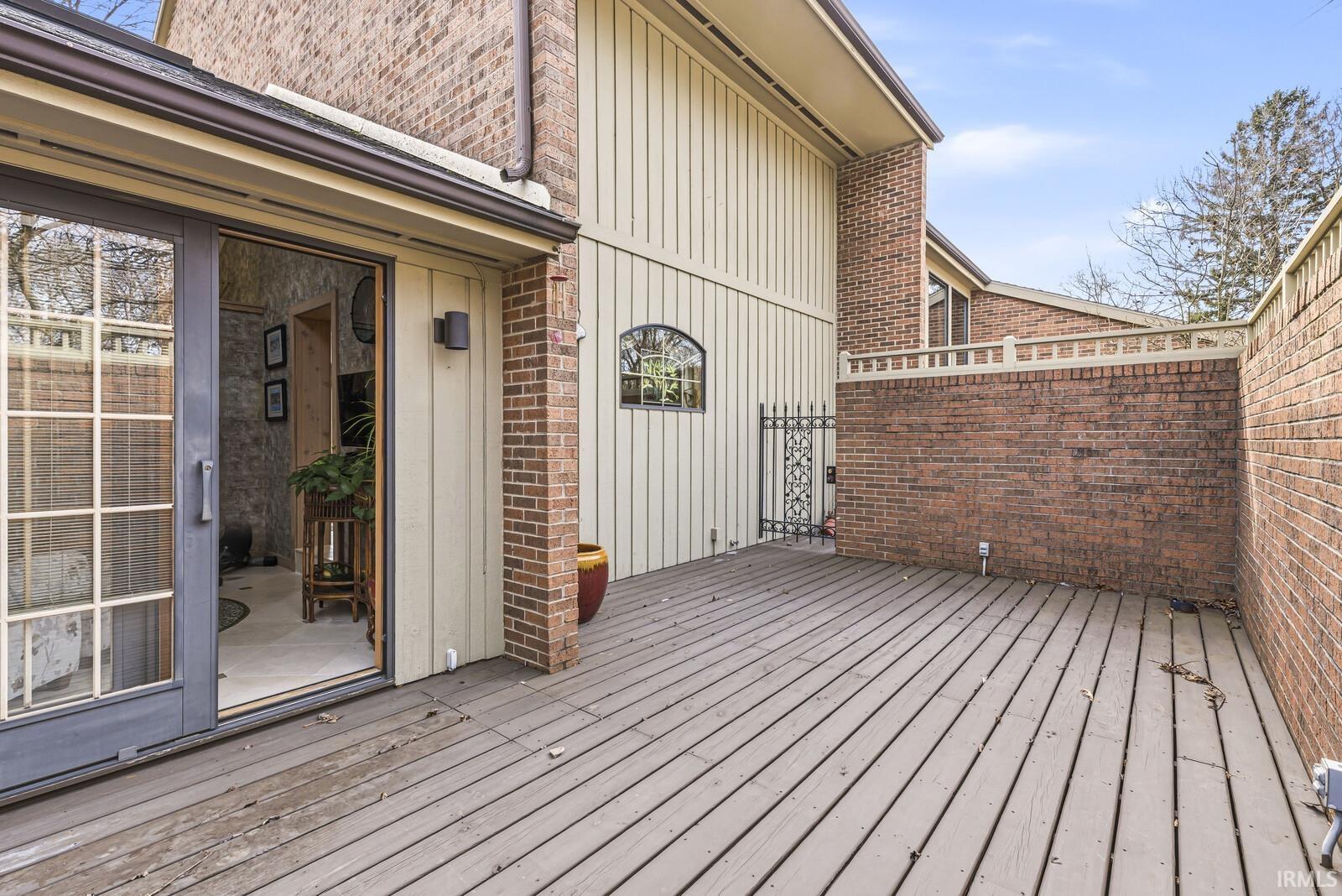16976 Shandwick Lane Granger IN 46530