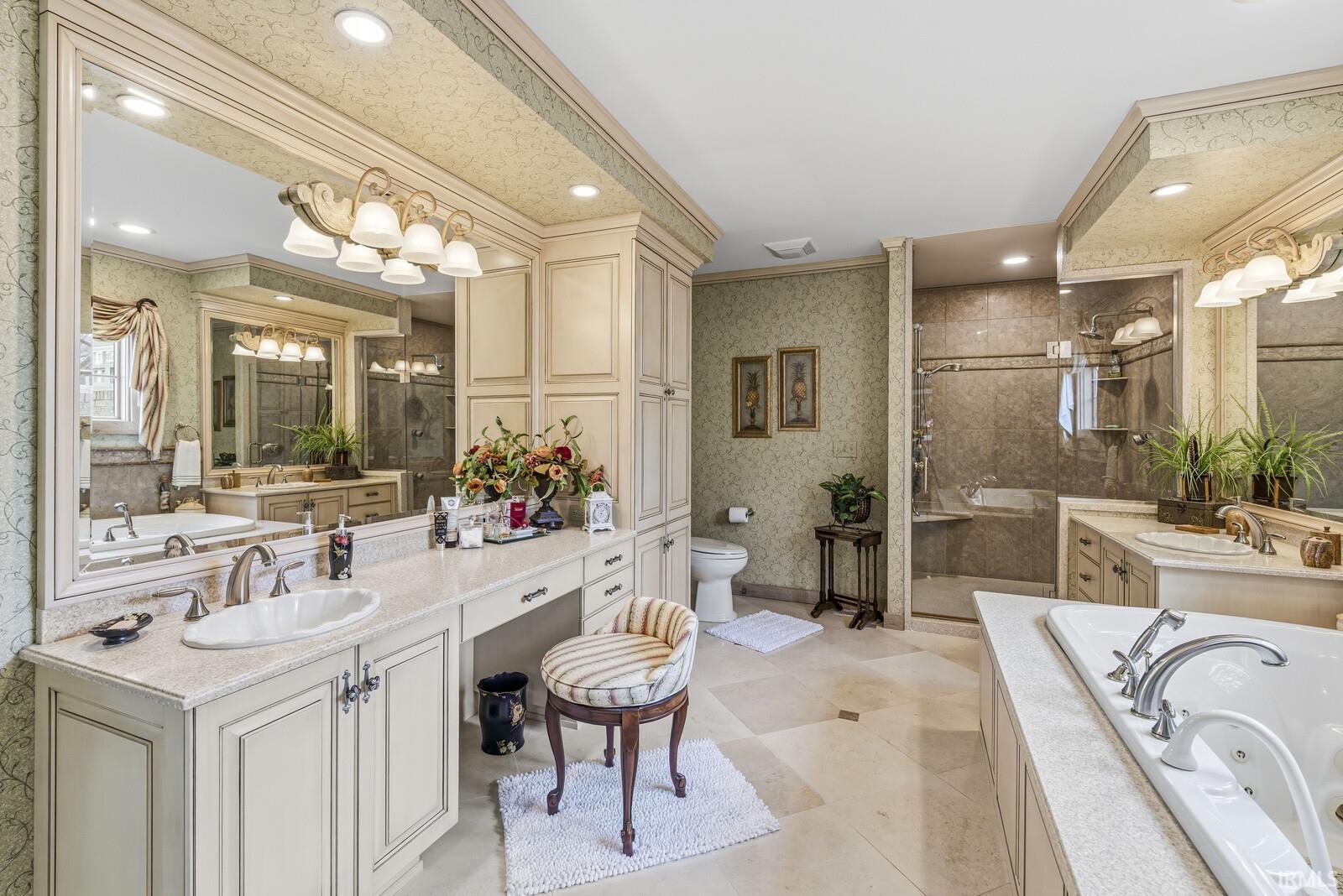 16976 Shandwick Lane Granger IN 46530