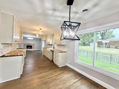 800 Upland Drive Logansport IN 46947