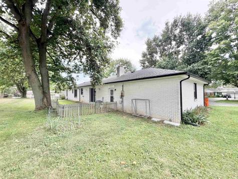 800 Upland Drive Logansport IN 46947