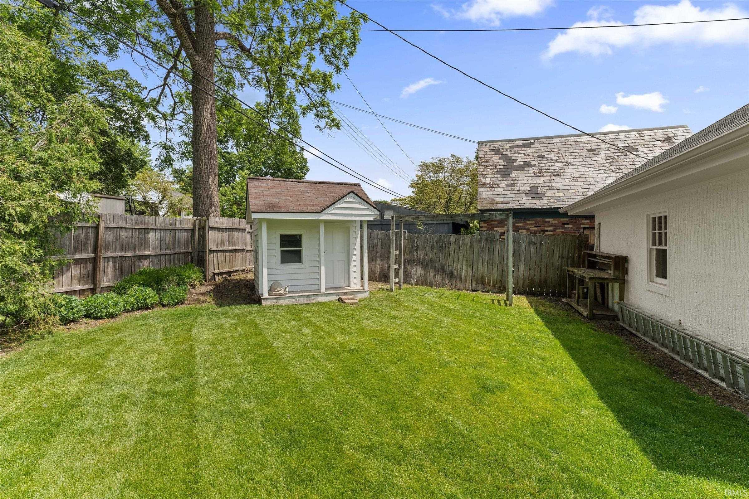 1315 E Wayne Street North Street South Bend IN 46615
