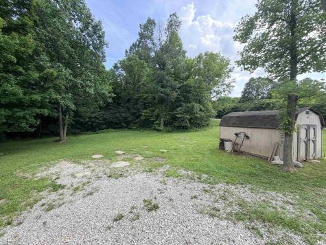 8682 N Newark Road Solsberry IN 47459